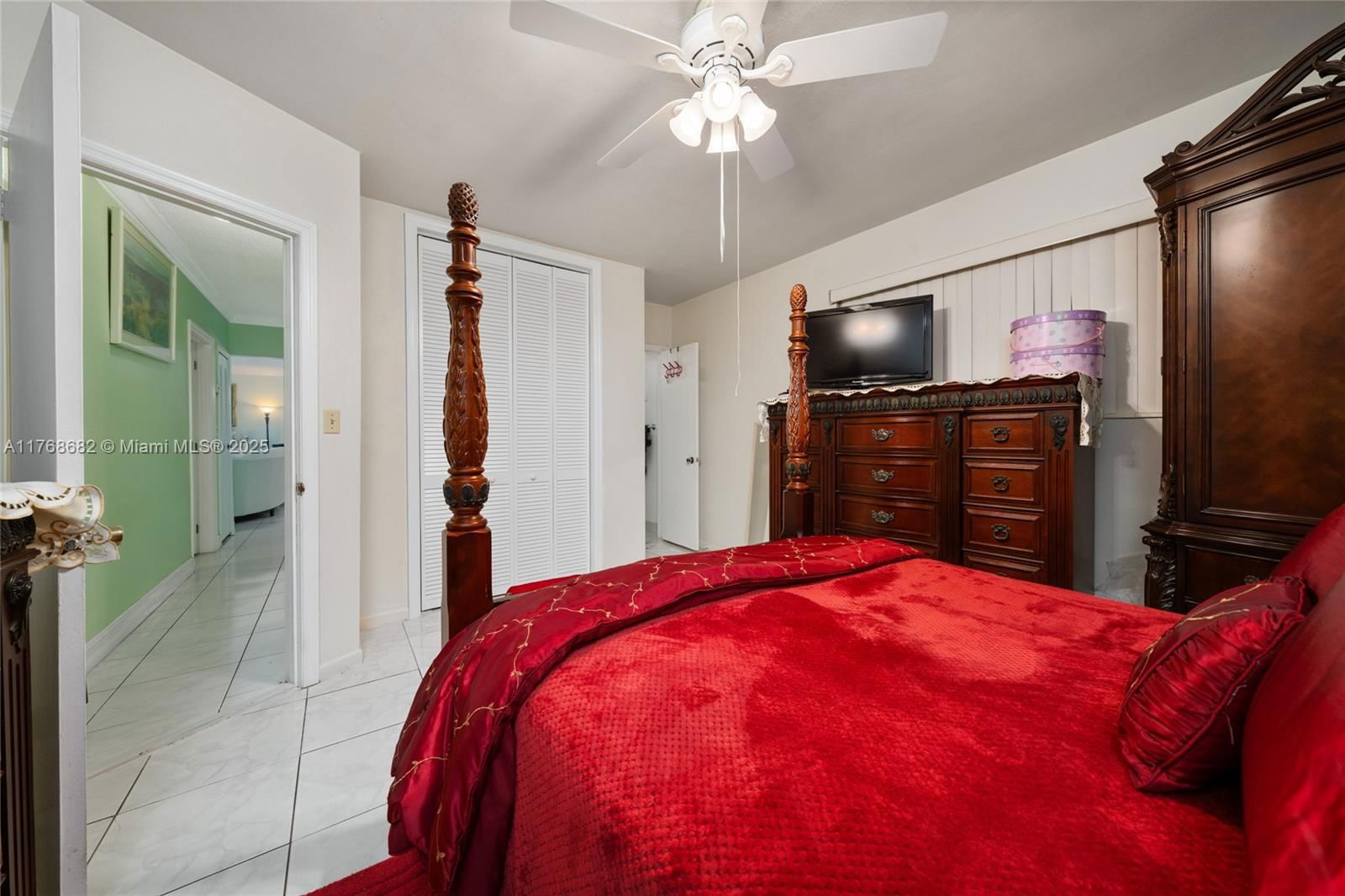 Real estate property located at 18121 9th Ave, Miami-dade, Scott Lake Manor Sec 1, Miami Gardens, FL