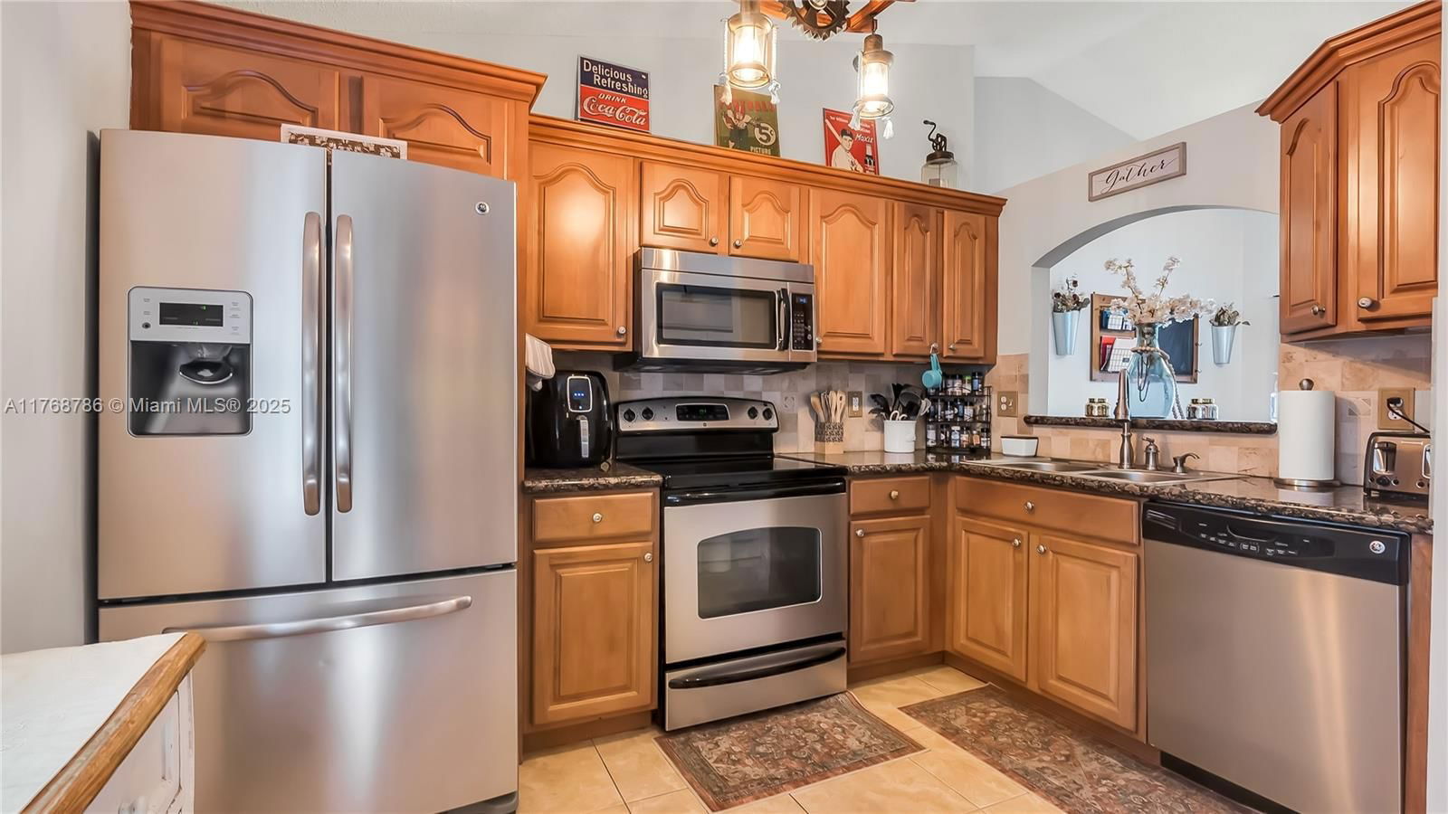 Real estate property located at 751 172nd Ter, Broward, Silver Lakes At Pembroke, Pembroke Pines, FL