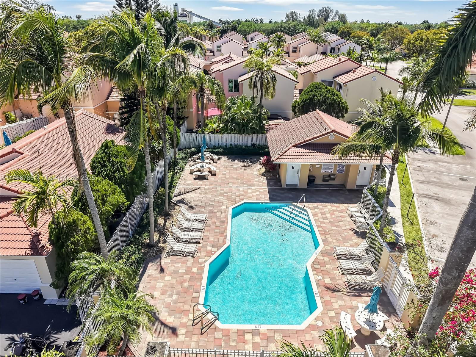 Real estate property located at 751 172nd Ter, Broward, Silver Lakes At Pembroke, Pembroke Pines, FL