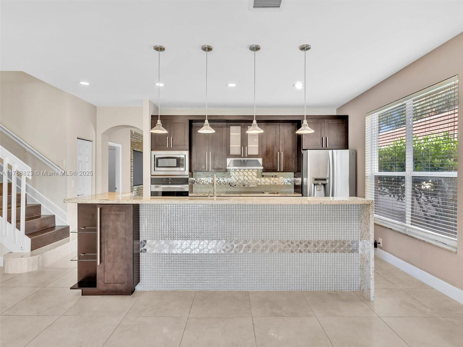 Real estate property located at 4425 Banyan Trails Dr, Broward, Banyan Trails, Coconut Creek, FL