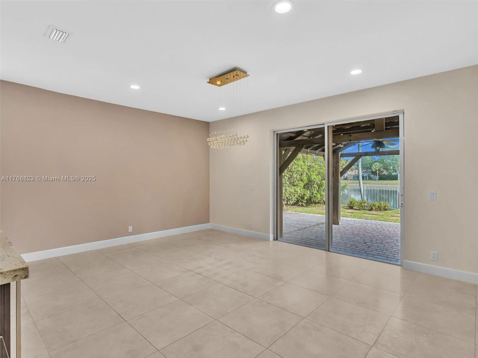 Real estate property located at 4425 Banyan Trails Dr, Broward, Banyan Trails, Coconut Creek, FL