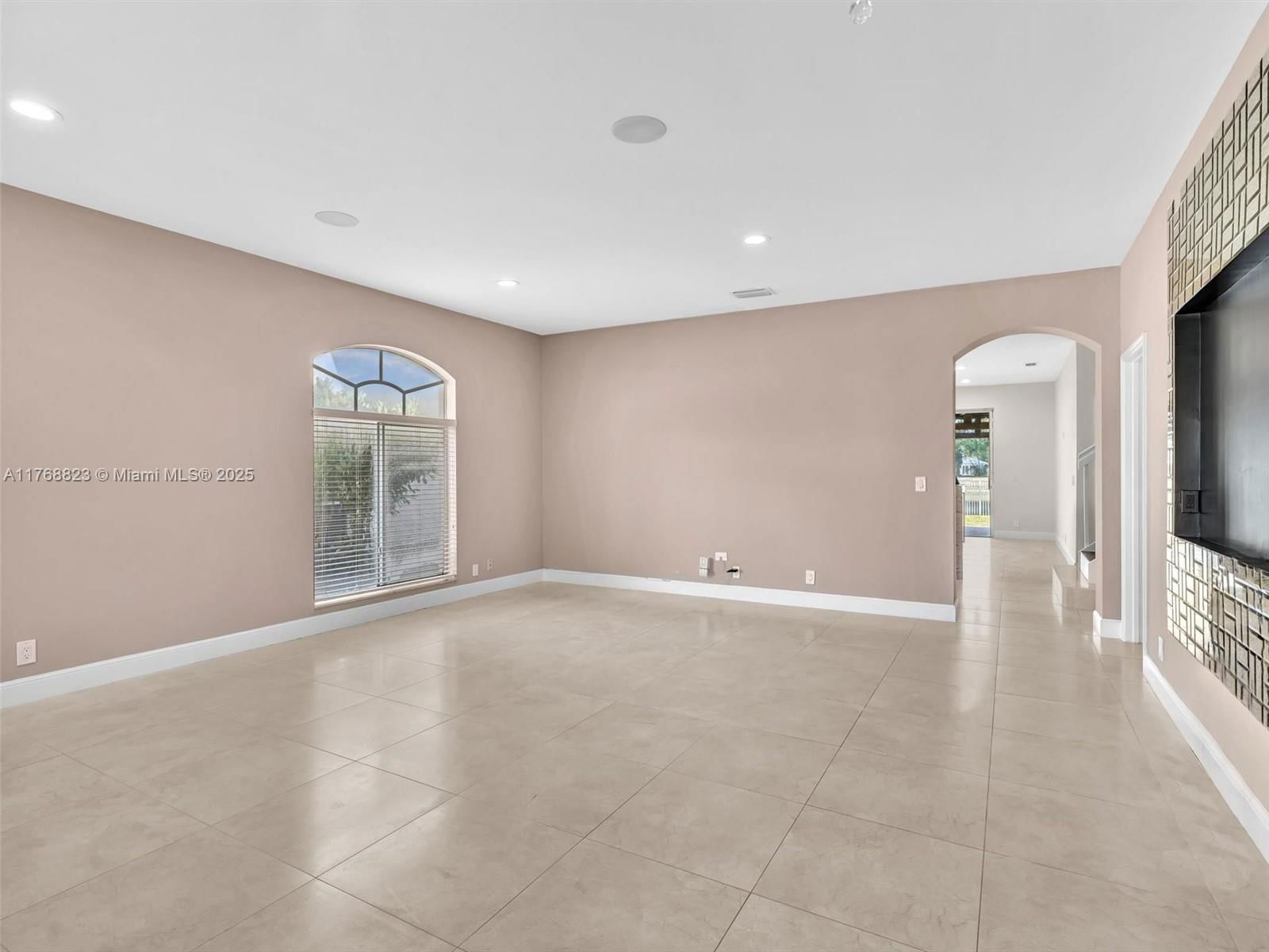 Real estate property located at 4425 Banyan Trails Dr, Broward, Banyan Trails, Coconut Creek, FL
