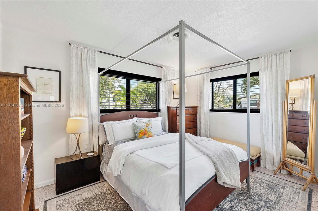 Real estate property located at 3700 Park Rd, Broward, Hollywood Hills, Hollywood, FL