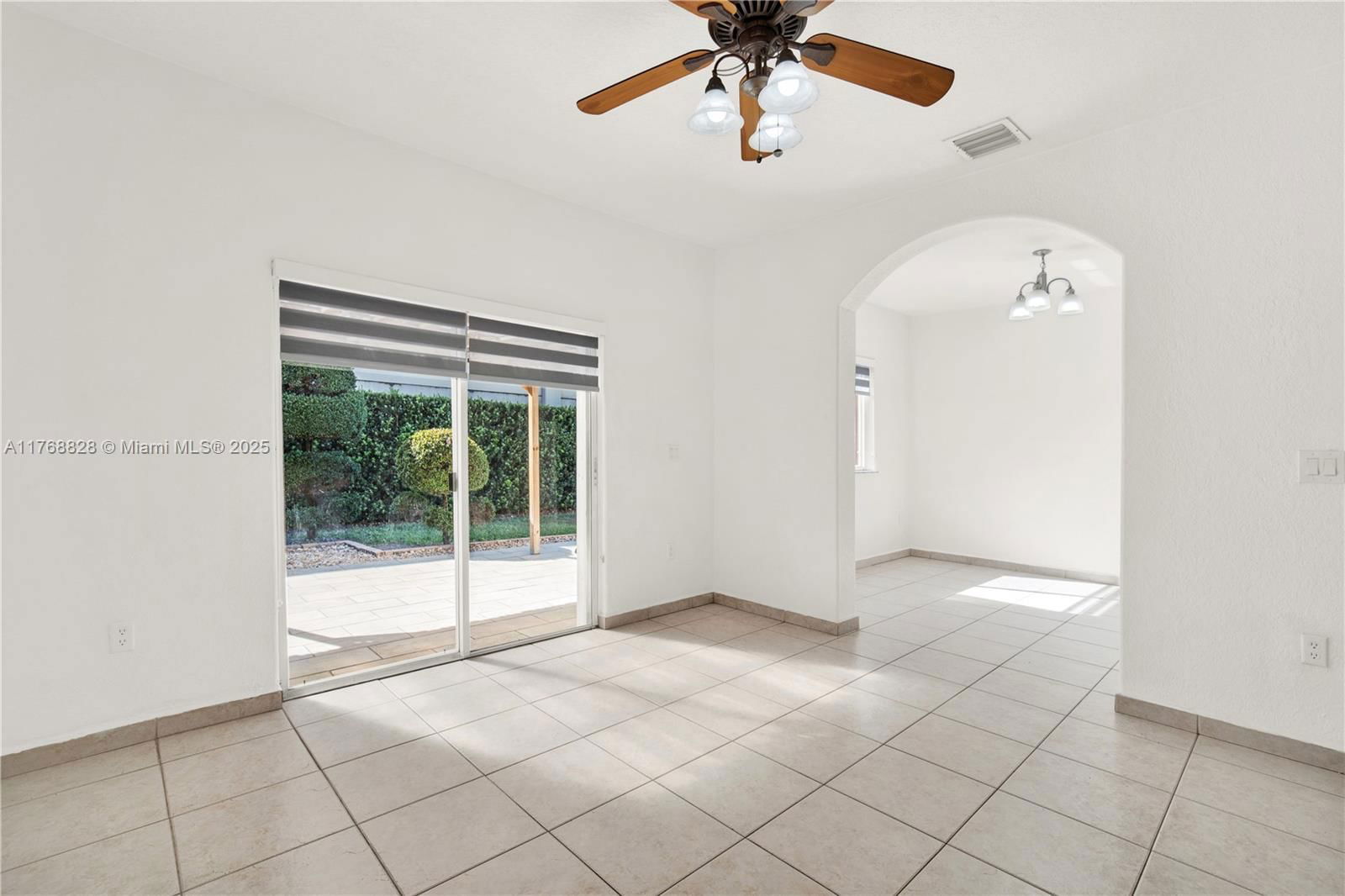 Real estate property located at 16778 91st Ct, Miami-dade, Genesis Oak Gardens, Miami Lakes, FL