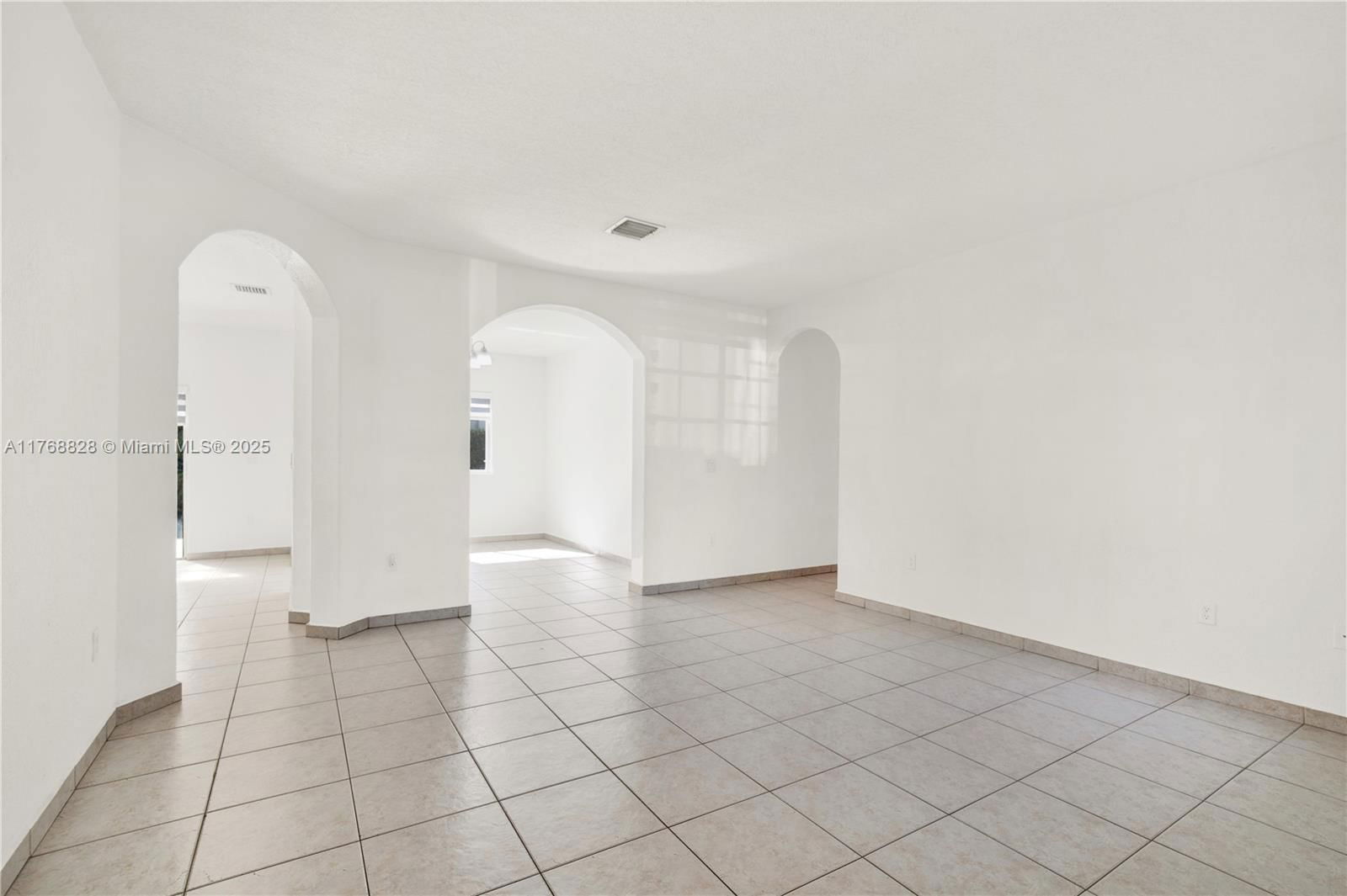 Real estate property located at 16778 91st Ct, Miami-dade, Genesis Oak Gardens, Miami Lakes, FL