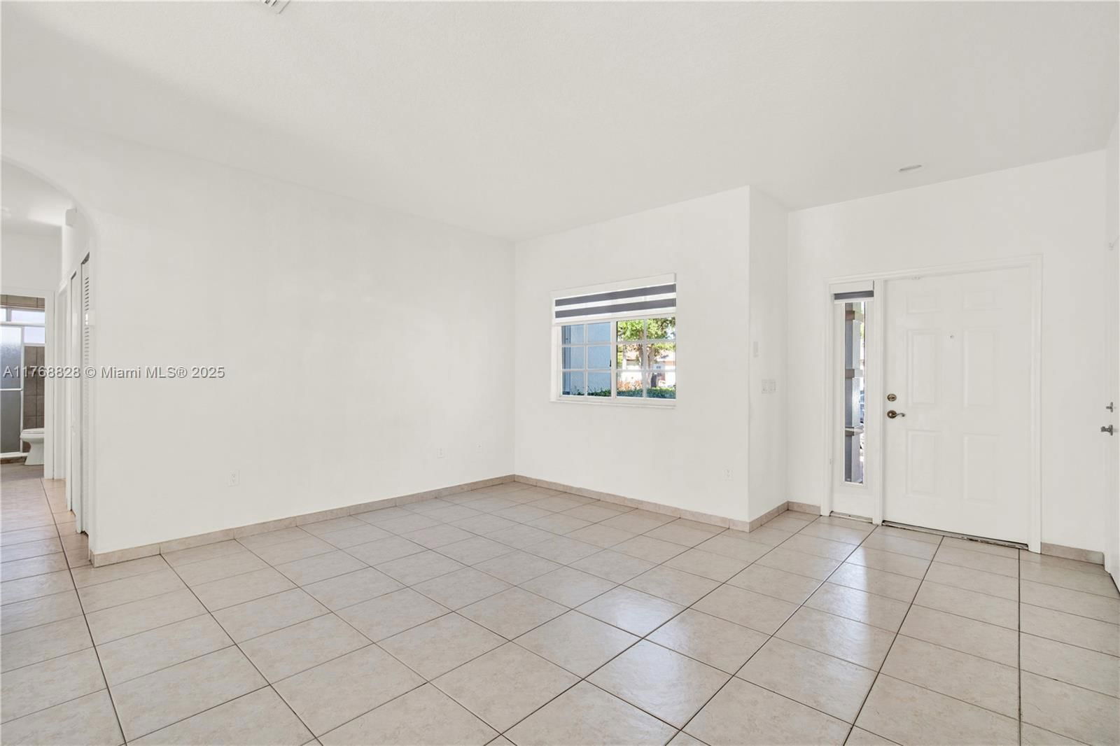 Real estate property located at 16778 91st Ct, Miami-dade, Genesis Oak Gardens, Miami Lakes, FL