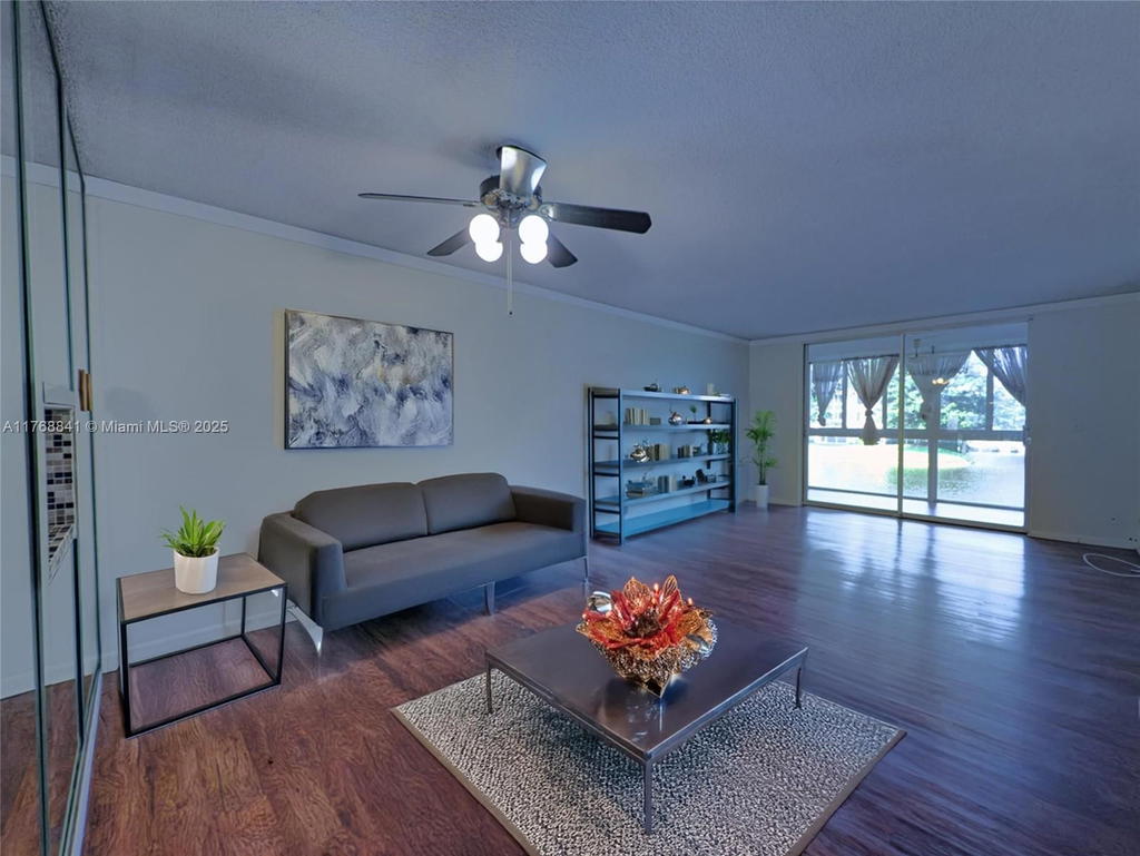Real estate property located at 1103 58th Ter #224, Broward, Water Bridge 1 Condo, Sunrise, FL