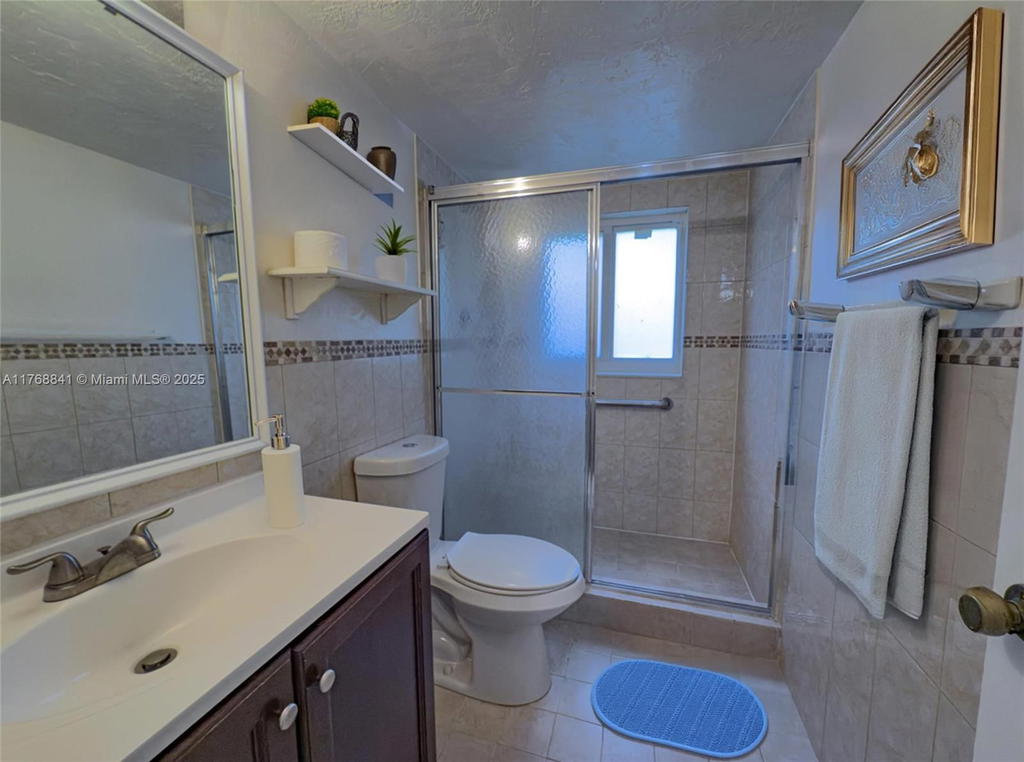 Real estate property located at 1103 58th Ter #224, Broward, Water Bridge 1 Condo, Sunrise, FL