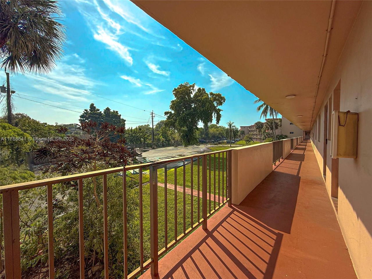 Real estate property located at 1103 58th Ter #224, Broward, Water Bridge 1 Condo, Sunrise, FL
