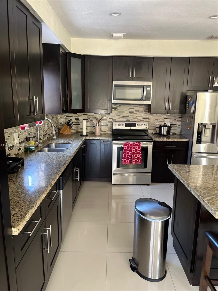 Real estate property located at 15675 16th St, Miami-dade, Efm Estates Sections Two, Miami, FL