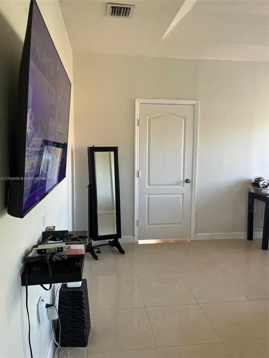 Real estate property located at 15675 16th St, Miami-dade, Efm Estates Sections Two, Miami, FL