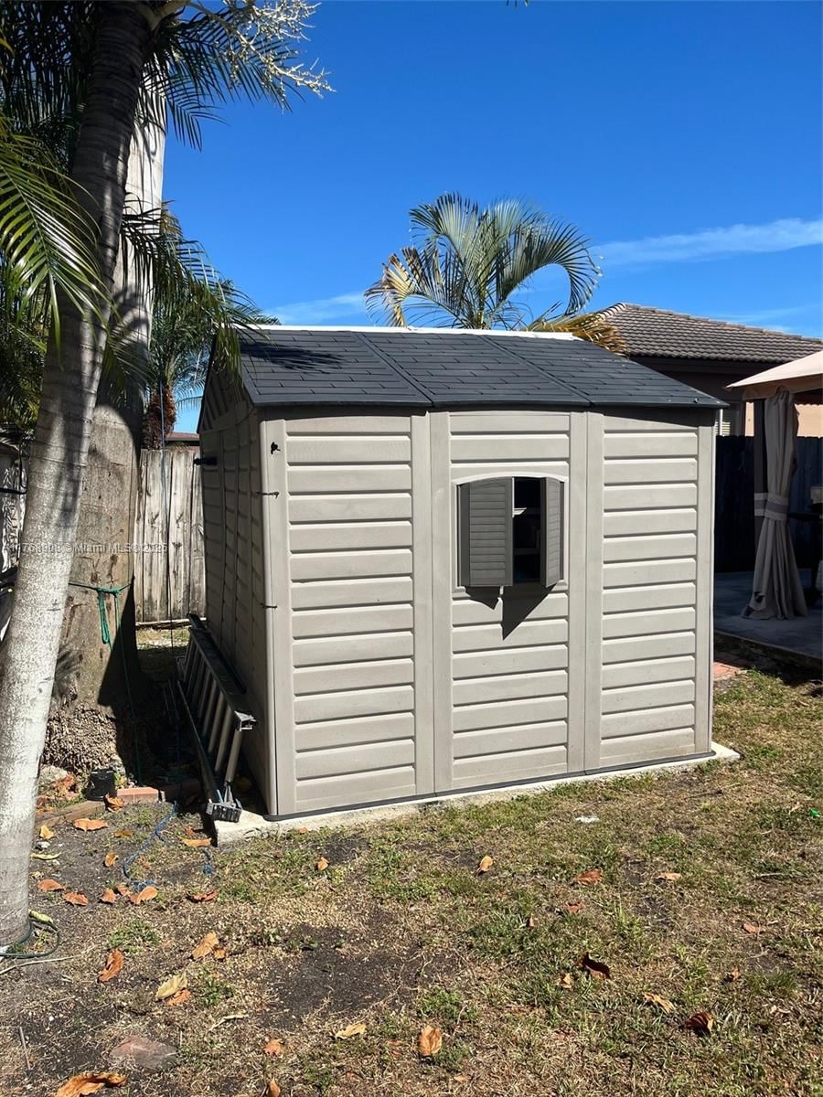 Real estate property located at 15675 16th St, Miami-dade, Efm Estates Sections Two, Miami, FL