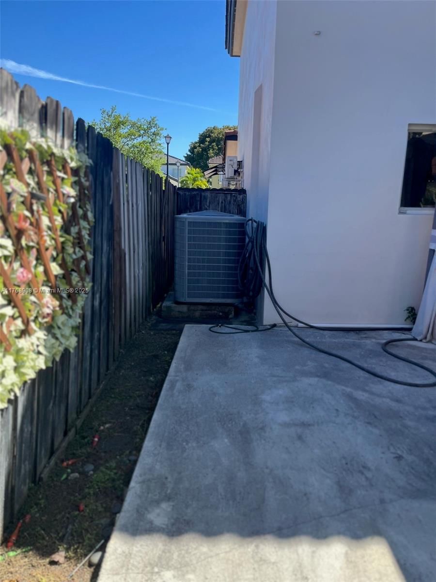 Real estate property located at 15675 16th St, Miami-dade, Efm Estates Sections Two, Miami, FL