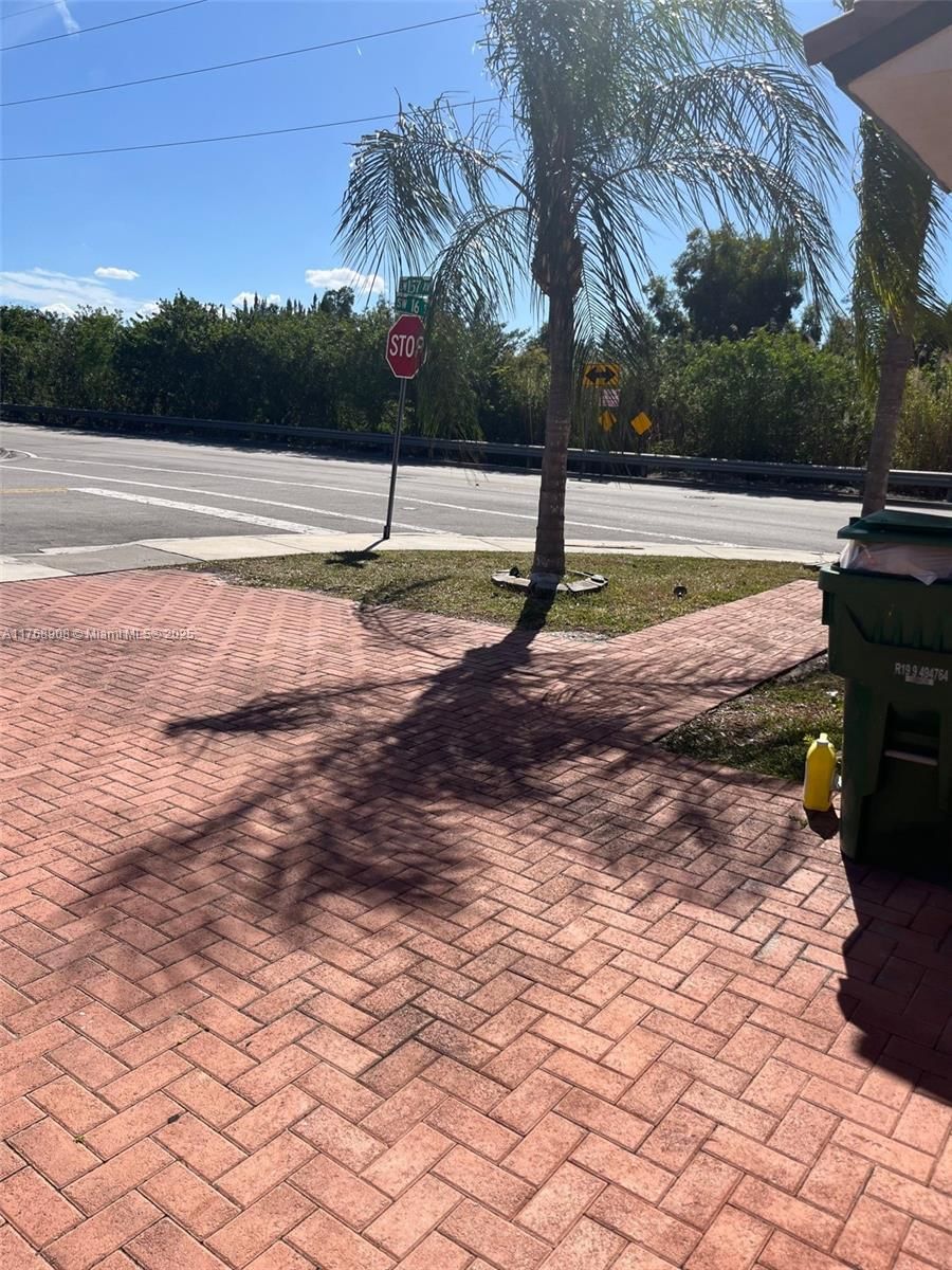 Real estate property located at 15675 16th St, Miami-dade, Efm Estates Sections Two, Miami, FL