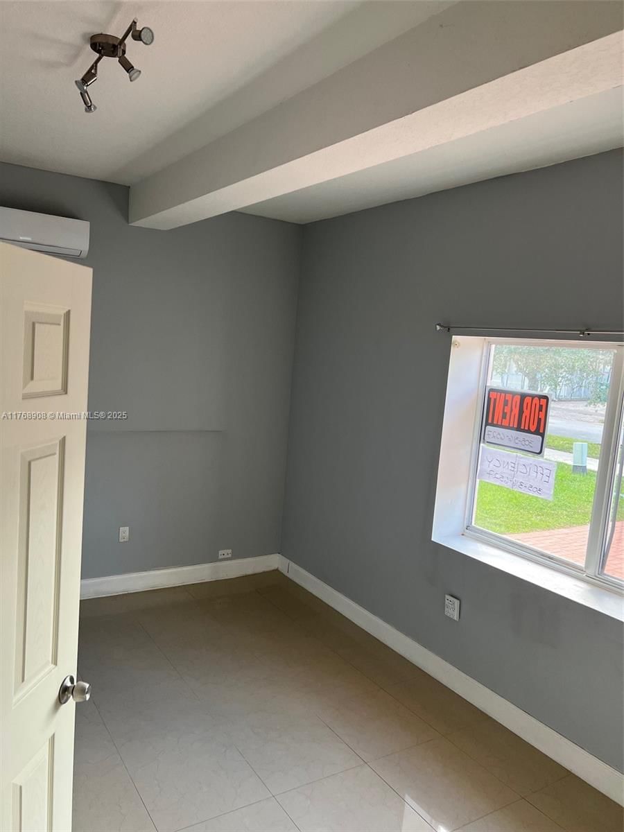 Real estate property located at 15675 16th St, Miami-dade, Efm Estates Sections Two, Miami, FL