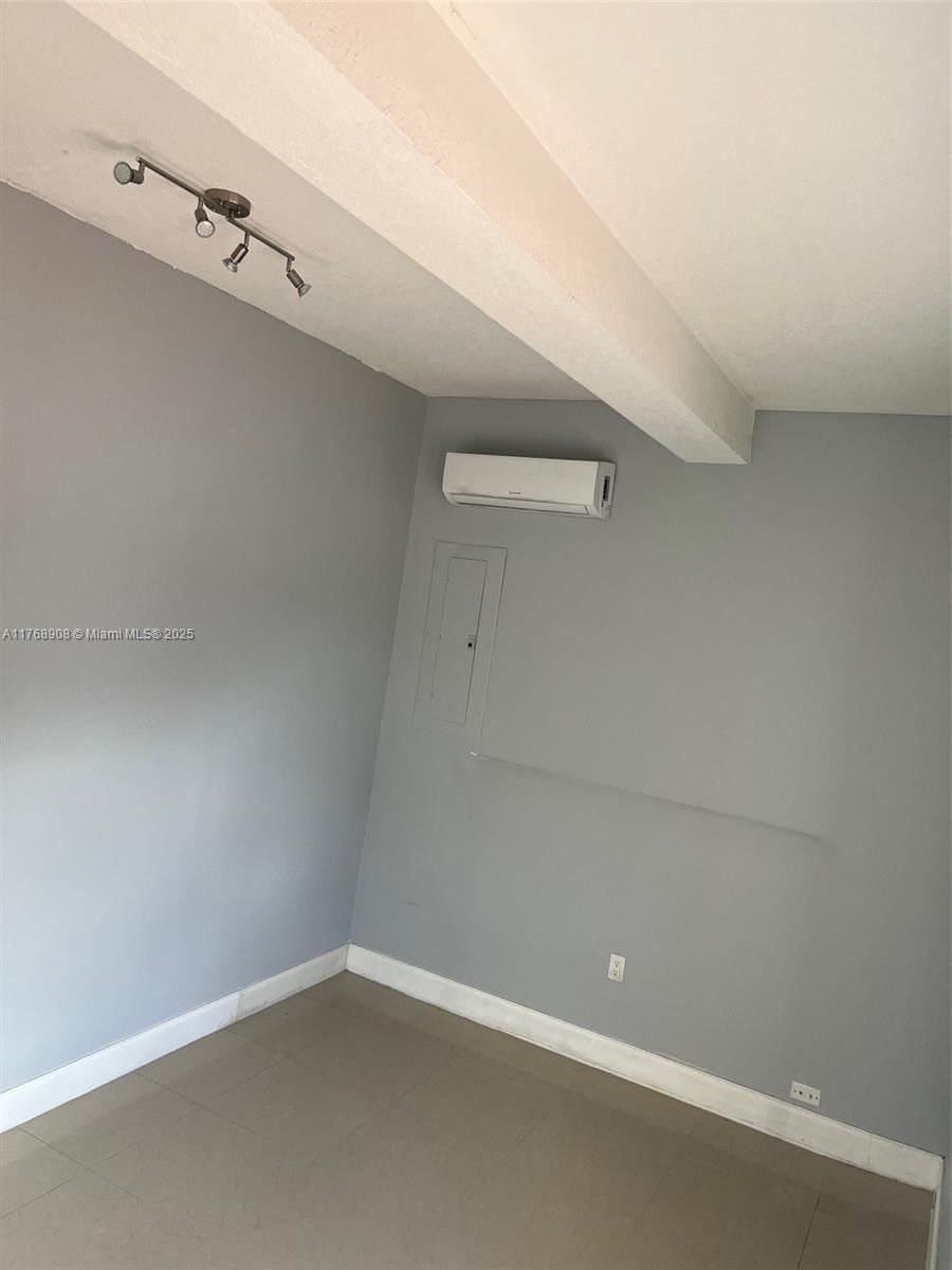 Real estate property located at 15675 16th St, Miami-dade, Efm Estates Sections Two, Miami, FL