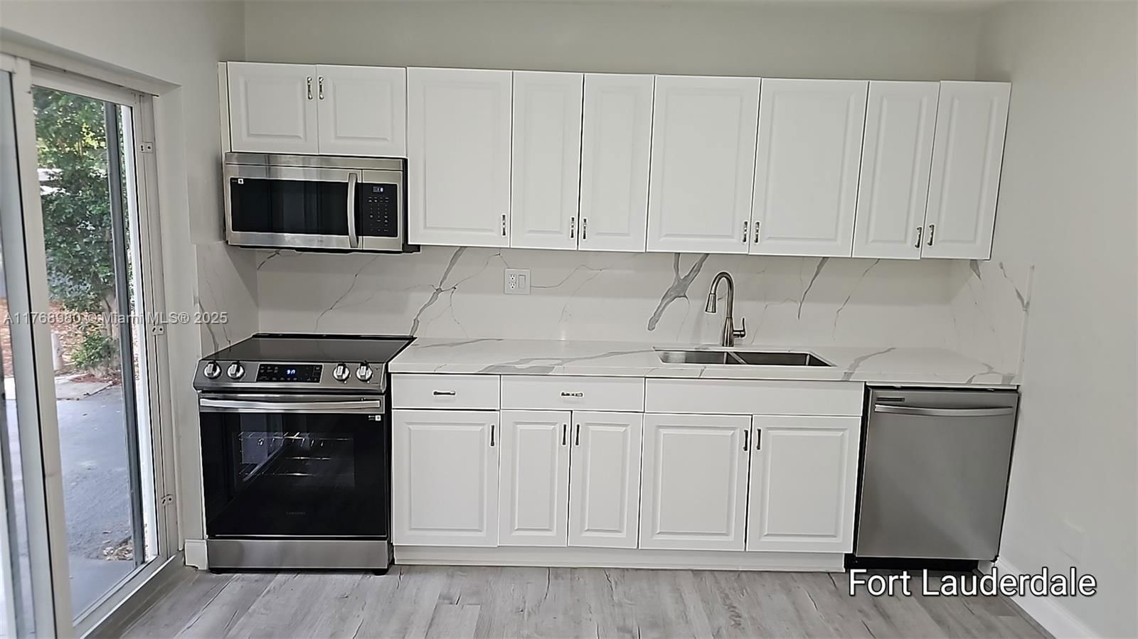 Real estate property located at 442 22nd Ave, Broward, Woodland Park Amd Plat, Fort Lauderdale, FL