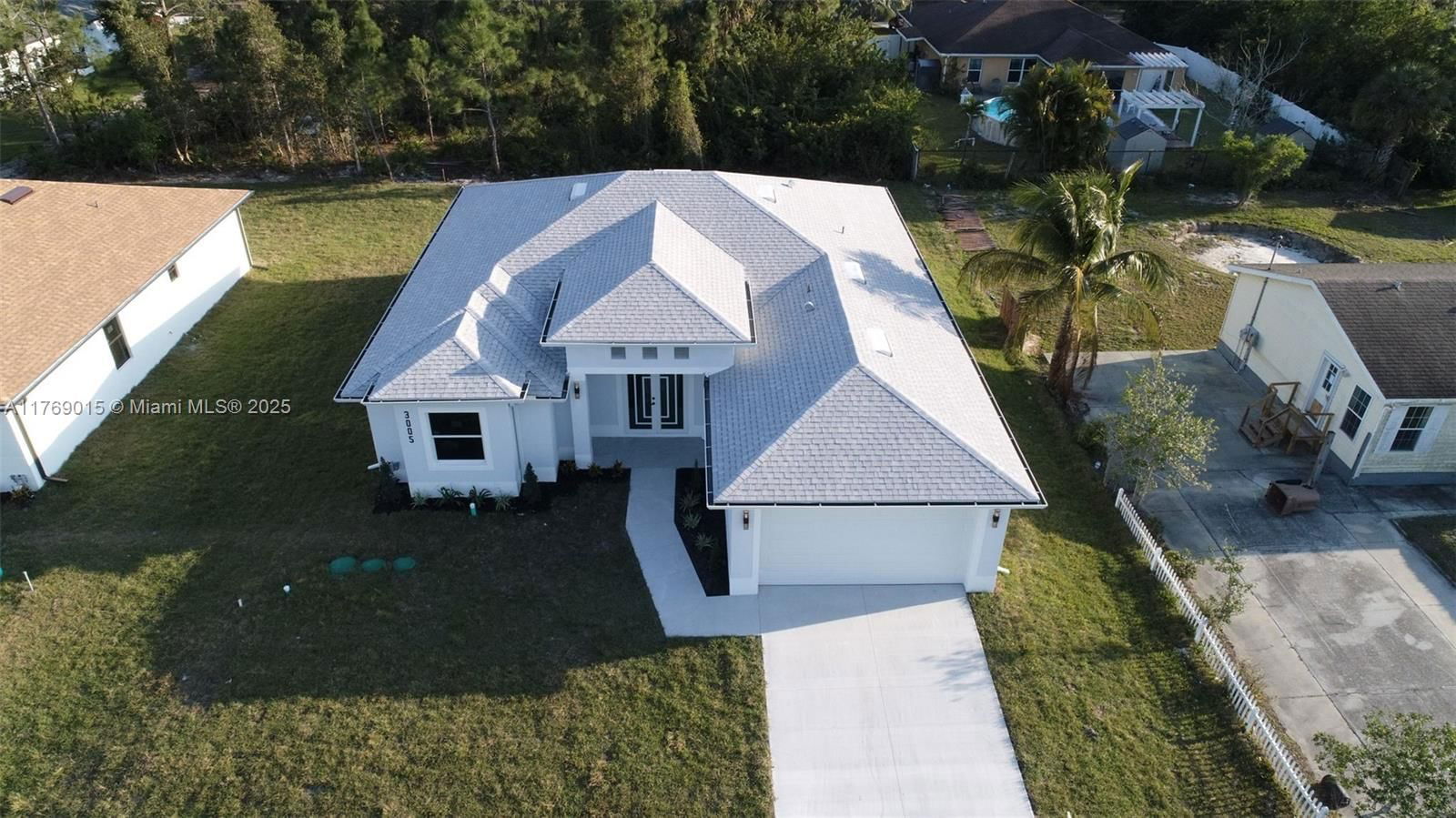 Real estate property located at 3005 52nd St W, Lee, Lehigh Acres, Lehigh Acres, FL