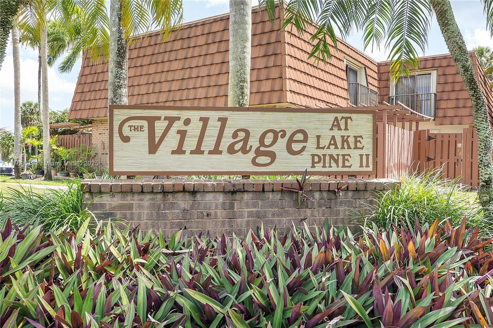Real estate property located at 11861 13th Ct, Broward, C H E Acres, Davie, FL