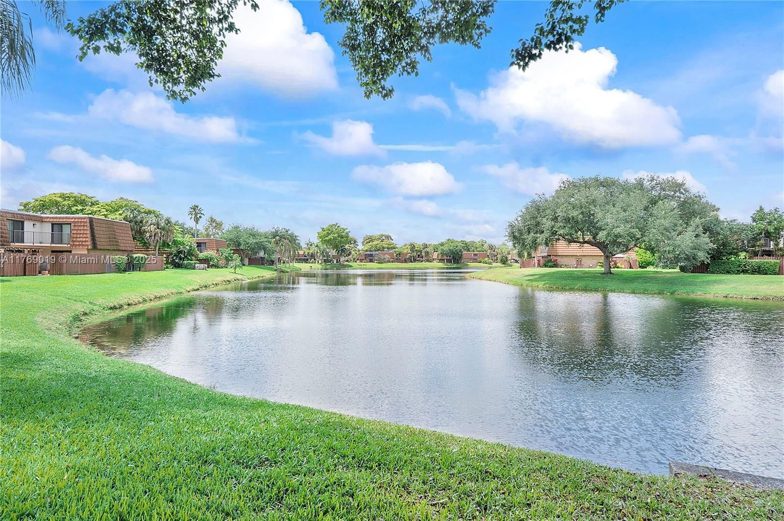 Real estate property located at 11861 13th Ct, Broward, C H E Acres, Davie, FL