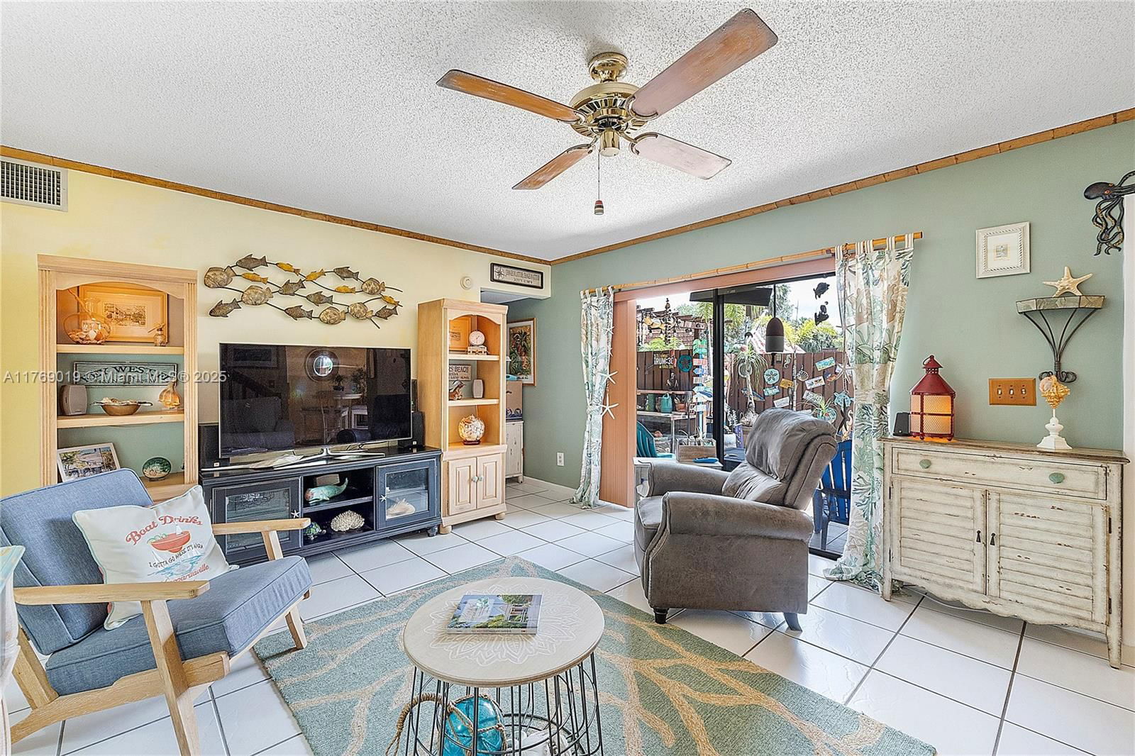 Real estate property located at 11861 13th Ct, Broward, C H E Acres, Davie, FL