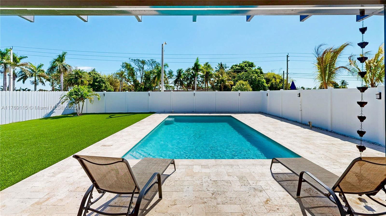Real estate property located at 21421 127th Ct, Miami-dade, Siena North, Miami, FL