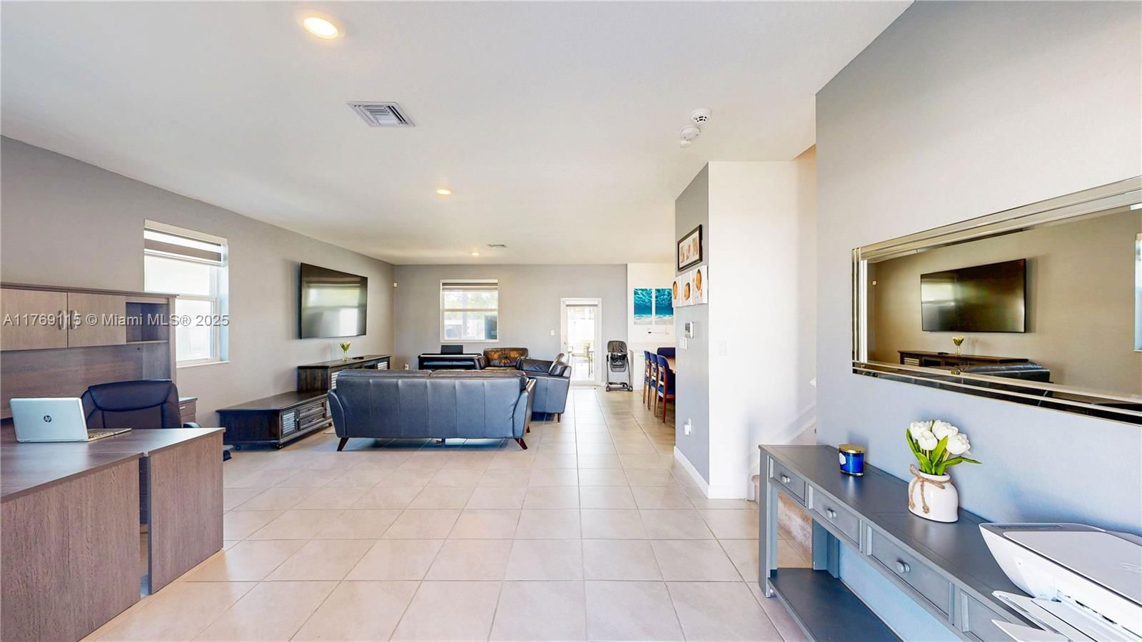 Real estate property located at 21421 127th Ct, Miami-dade, Siena North, Miami, FL