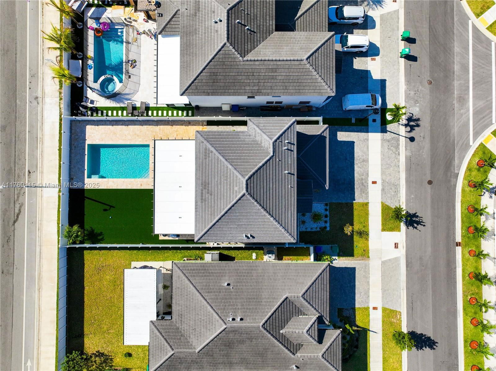 Real estate property located at 21421 127th Ct, Miami-dade, Siena North, Miami, FL