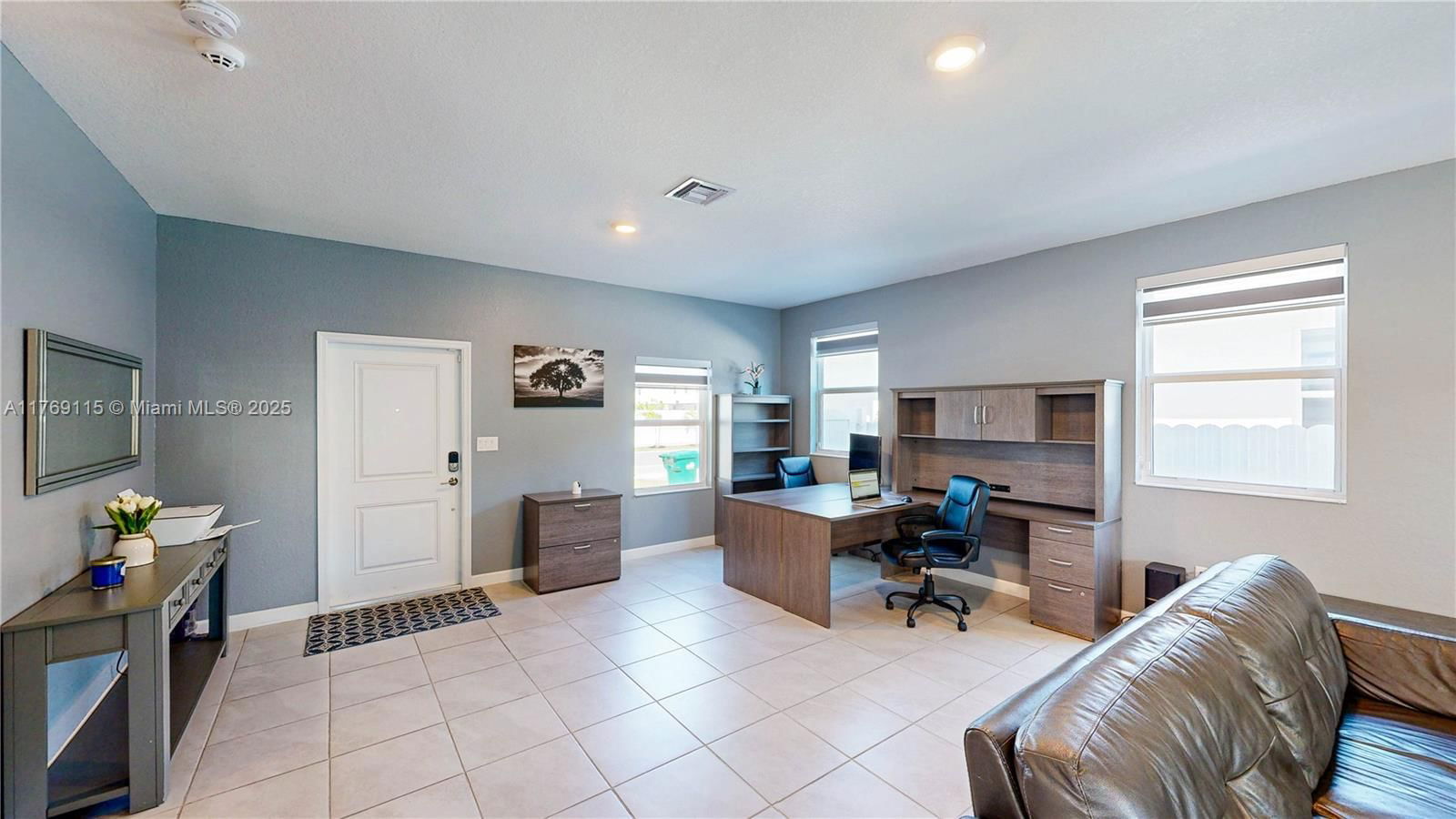 Real estate property located at 21421 127th Ct, Miami-dade, Siena North, Miami, FL