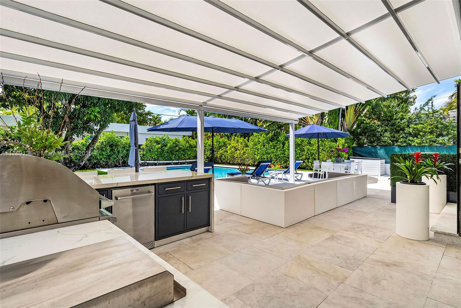 Real estate property located at 6166 Pine Tree Dr, Miami-dade, Beach View Addn, Miami Beach, FL