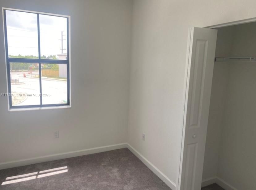 Real estate property located at 18082 147 Ct #0, Miami-dade, Venezzia, Miami, FL