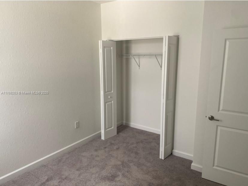 Real estate property located at 18082 147 Ct #0, Miami-dade, Venezzia, Miami, FL