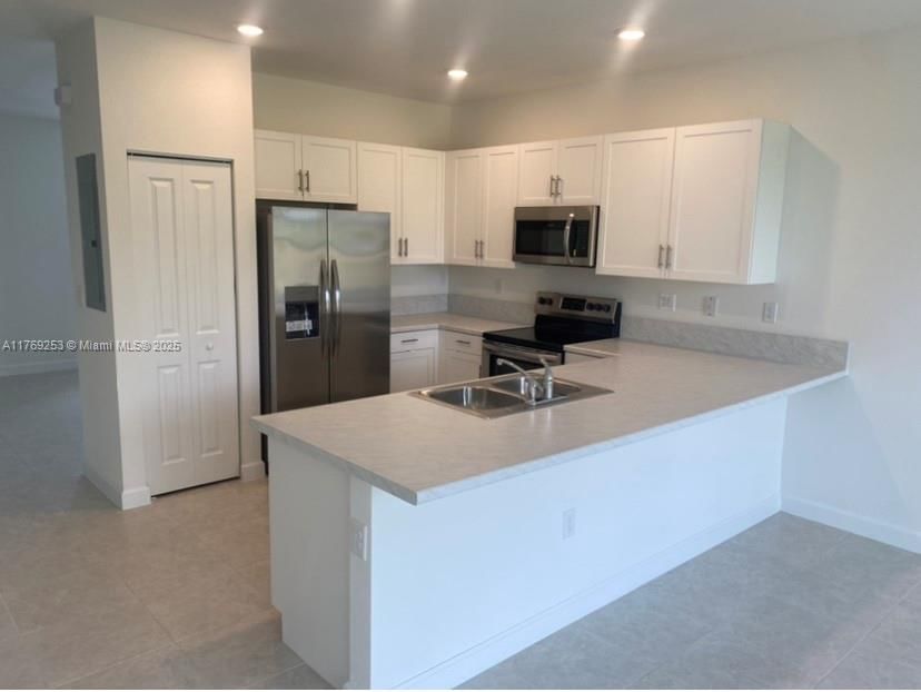 Real estate property located at 18082 147 Ct #0, Miami-dade, Venezzia, Miami, FL