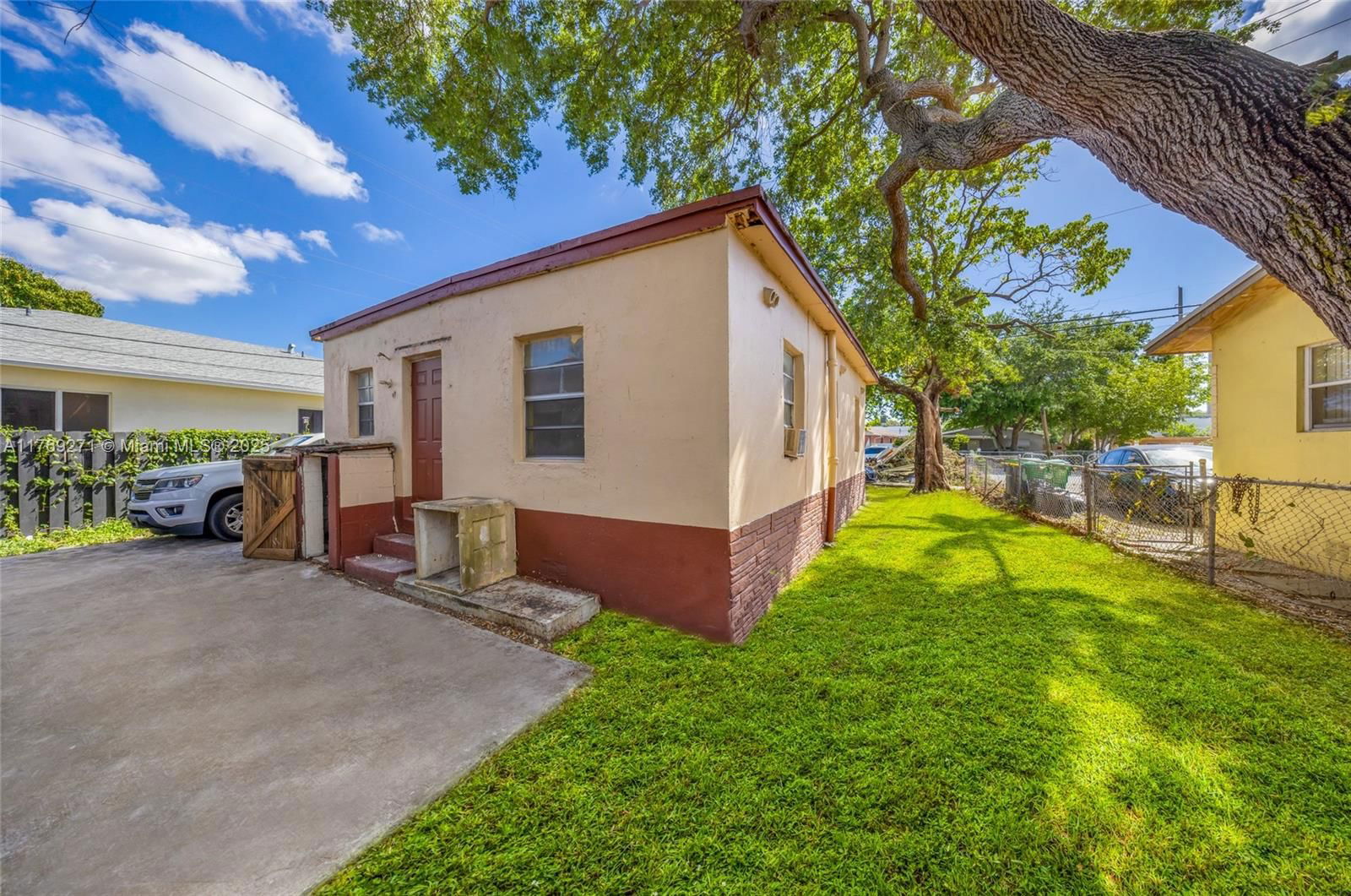 Real estate property located at 414 Phippen Waiters Rd, Broward, College Tract 2nd Add, Dania Beach, FL