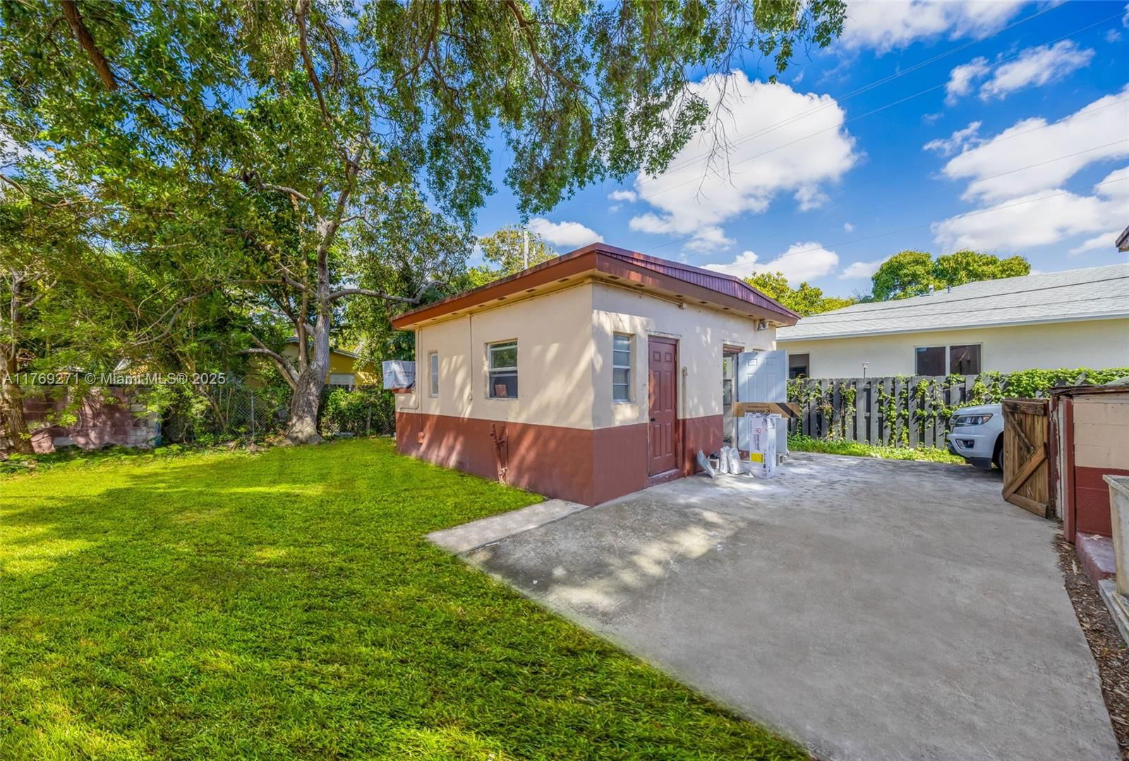 Real estate property located at 414 Phippen Waiters Rd, Broward, College Tract 2nd Add, Dania Beach, FL