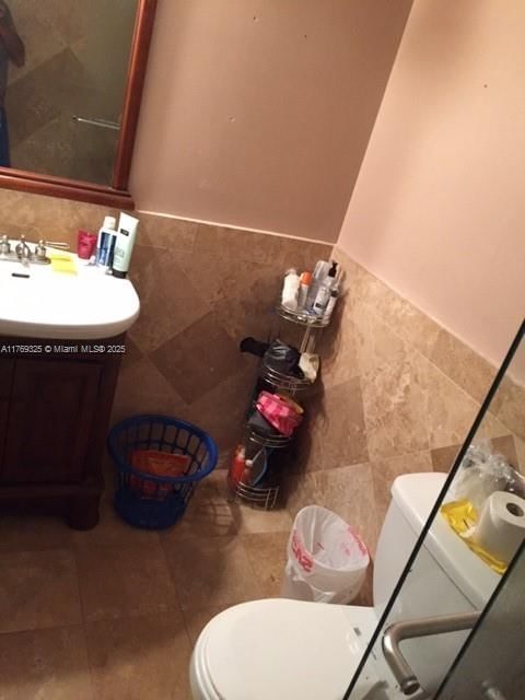 Real estate property located at 4021 Indian Creek Dr #2B, Miami-dade, Waterview 41 Condo, Miami Beach, FL