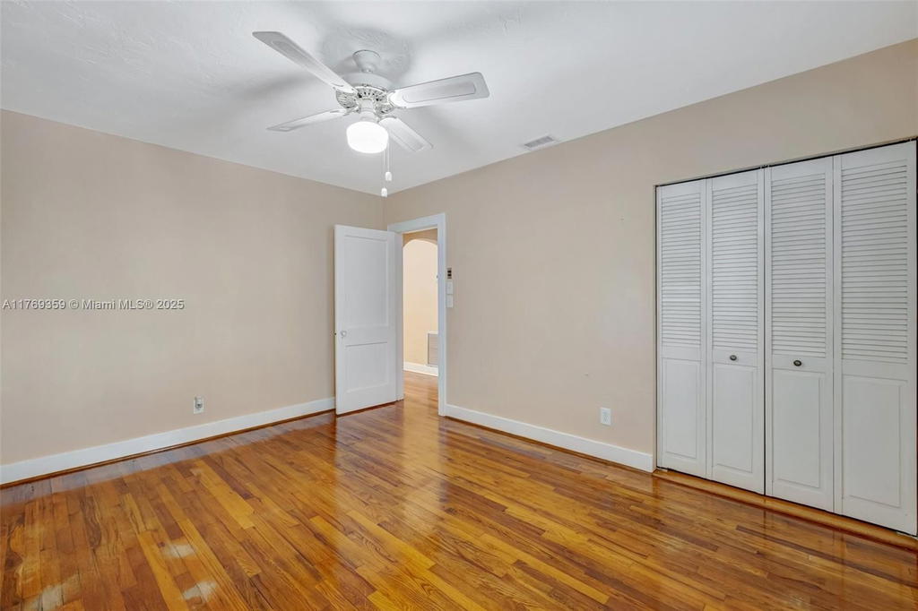 Real estate property located at 217 10th St, Broward, Tarpon River Park, Fort Lauderdale, FL