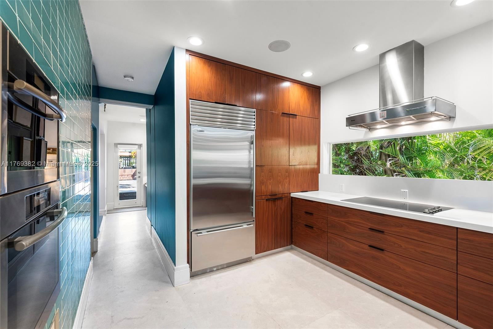 Real estate property located at 6001 Bay Rd, Miami-dade, La Gorce Golf Sub, Miami Beach, FL