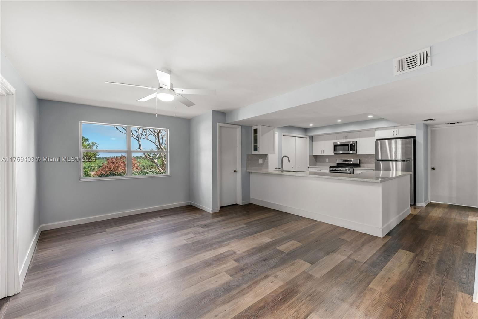 Real estate property located at 18901 288th St, Miami-dade, Redland, Homestead, FL
