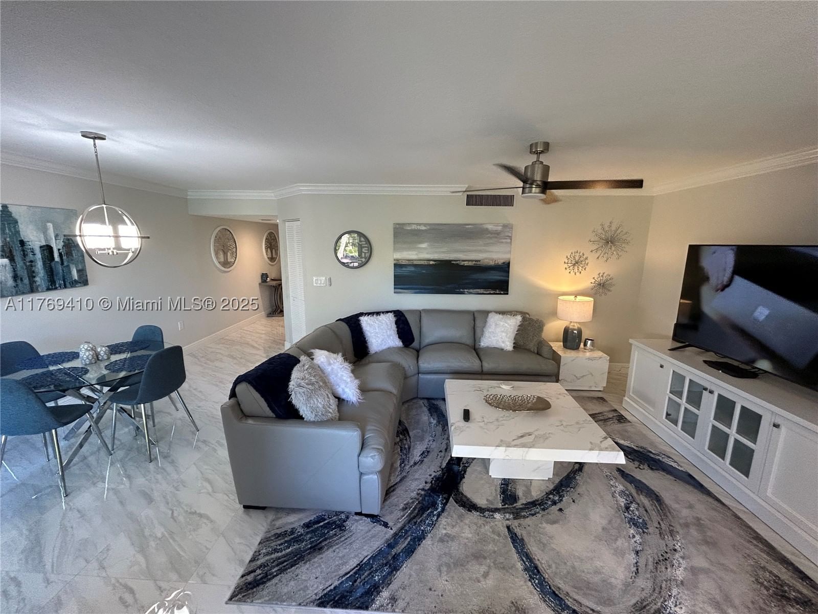 Real estate property located at 275 Palm Ave D205, Palm Beach, Jupiter Bay East Condo, Jupiter, FL