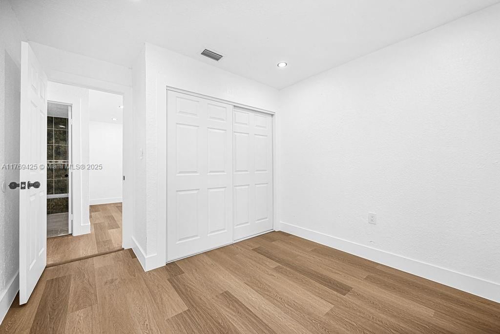 Real estate property located at 20908 39th Ave, Miami-dade, Vista Townhouse Sec C, Miami Gardens, FL