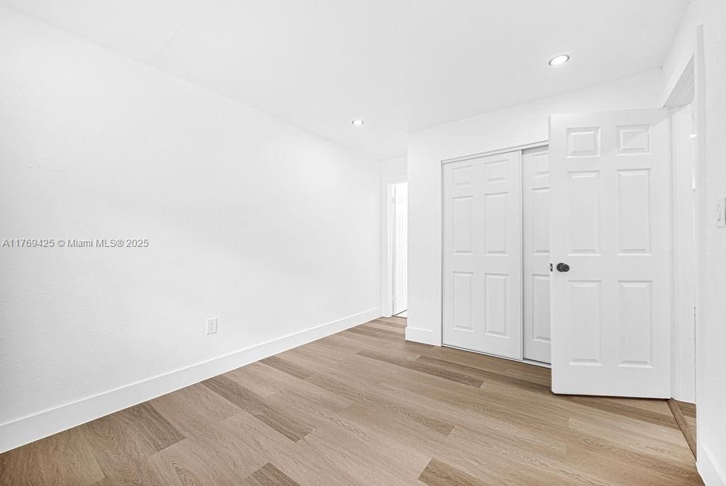 Real estate property located at 20908 39th Ave, Miami-dade, Vista Townhouse Sec C, Miami Gardens, FL