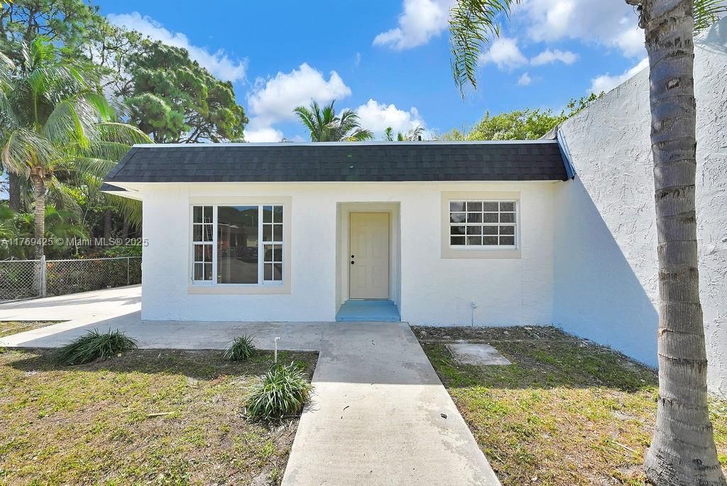 Real estate property located at 20908 39th Ave, Miami-dade, Vista Townhouse Sec C, Miami Gardens, FL