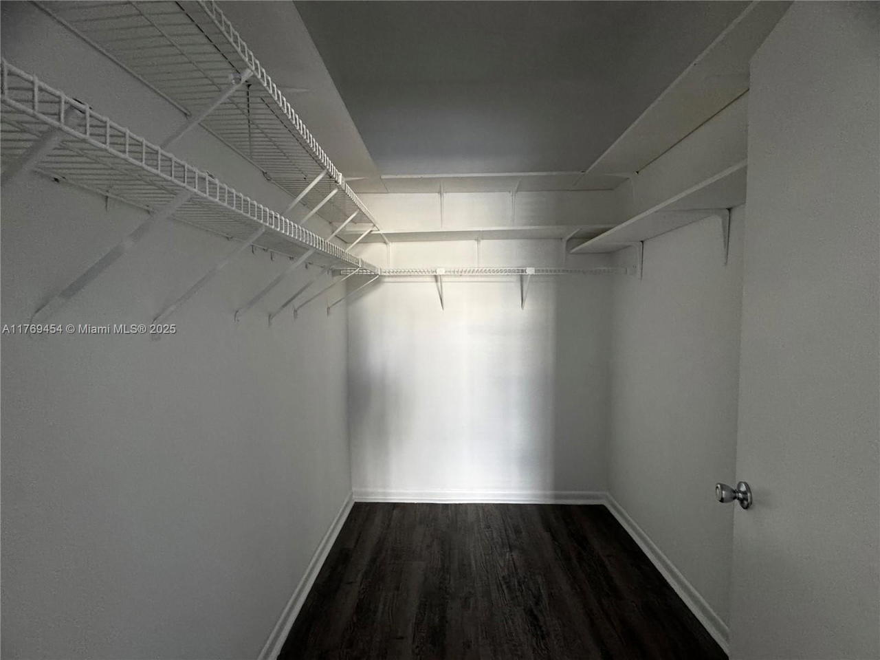 Real estate property located at 7420 20th Ave #237, Miami-dade, Royal Palms Condo, Hialeah, FL