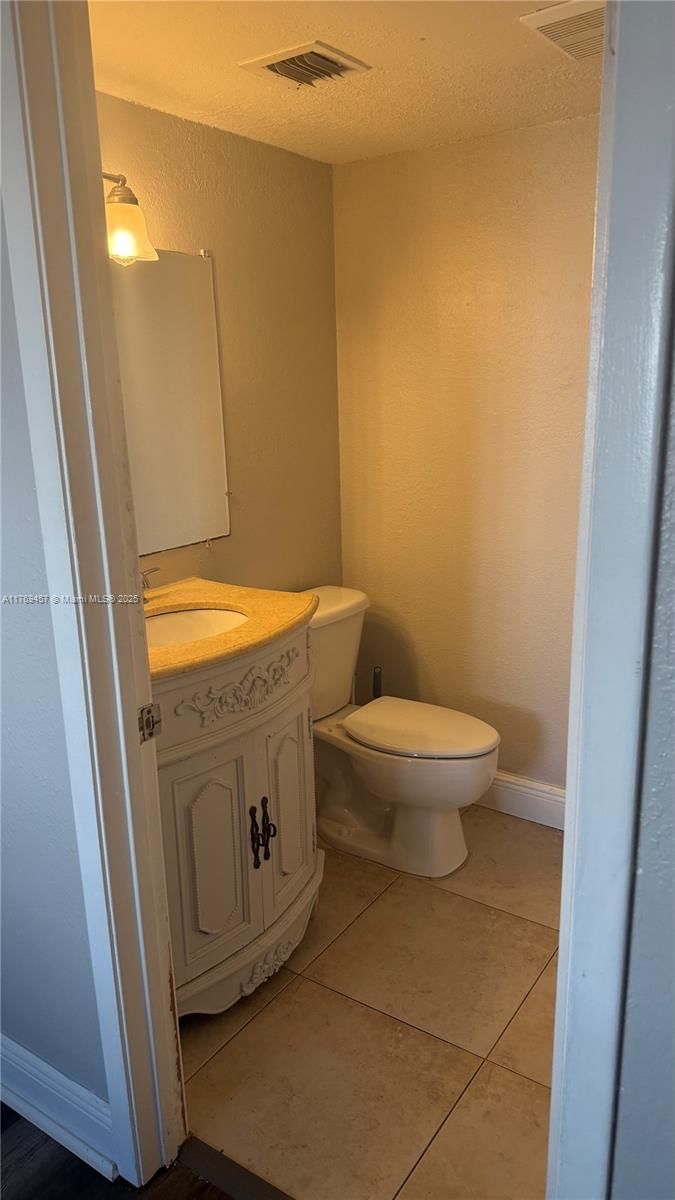 Real estate property located at 5720 Rock Island Rd #380, Broward, Sun Vista Gardens Condo, Tamarac, FL
