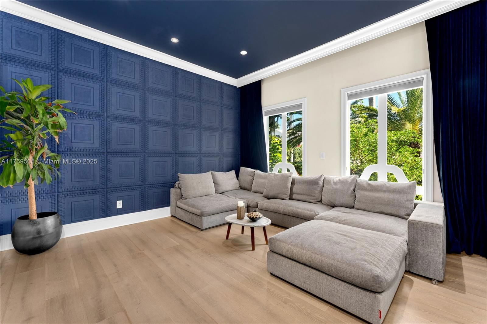 Real estate property located at 6626 Pinetree Ln, Miami-dade, La Gorce Island, Miami Beach, FL