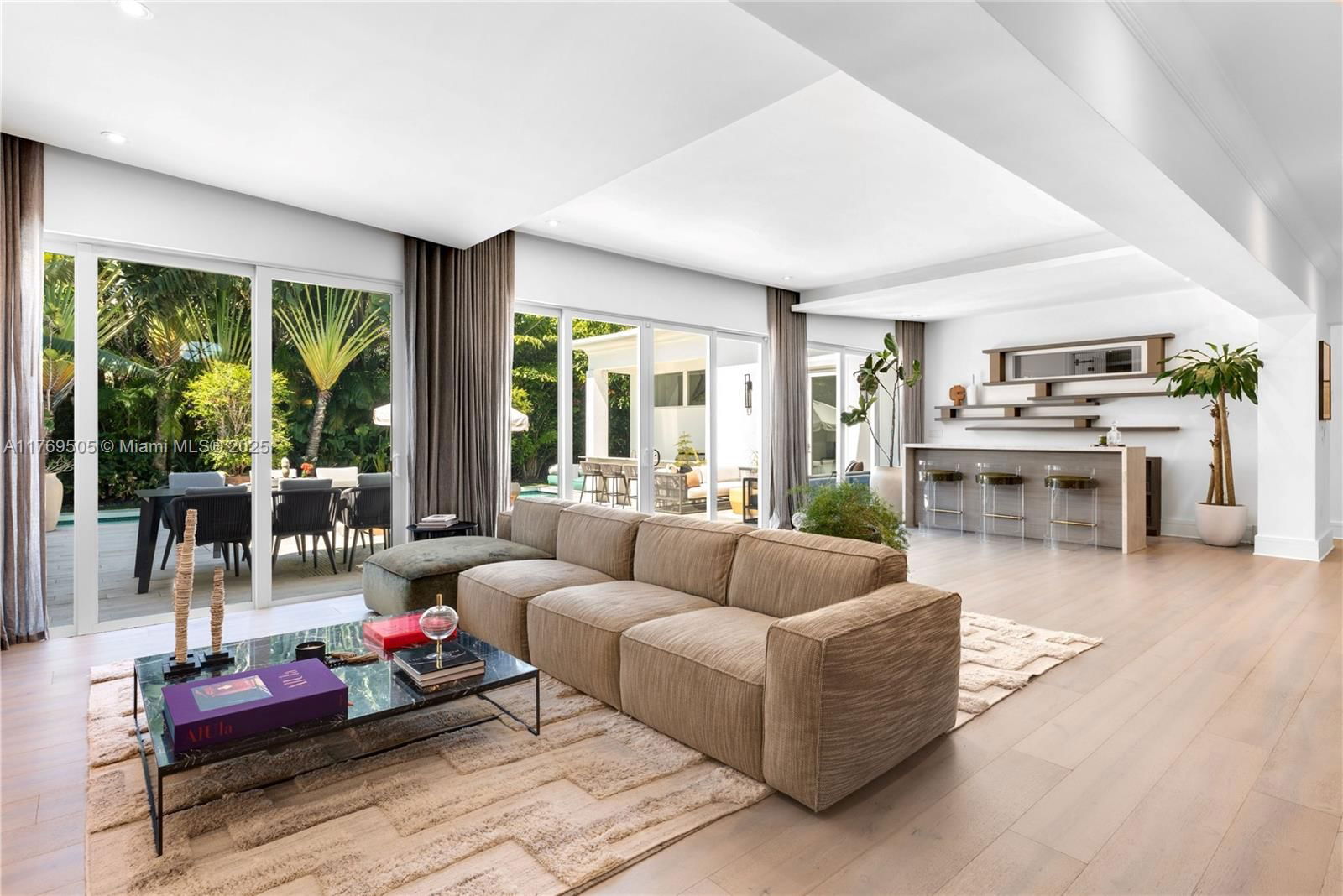 Real estate property located at 6626 Pinetree Ln, Miami-dade, La Gorce Island, Miami Beach, FL