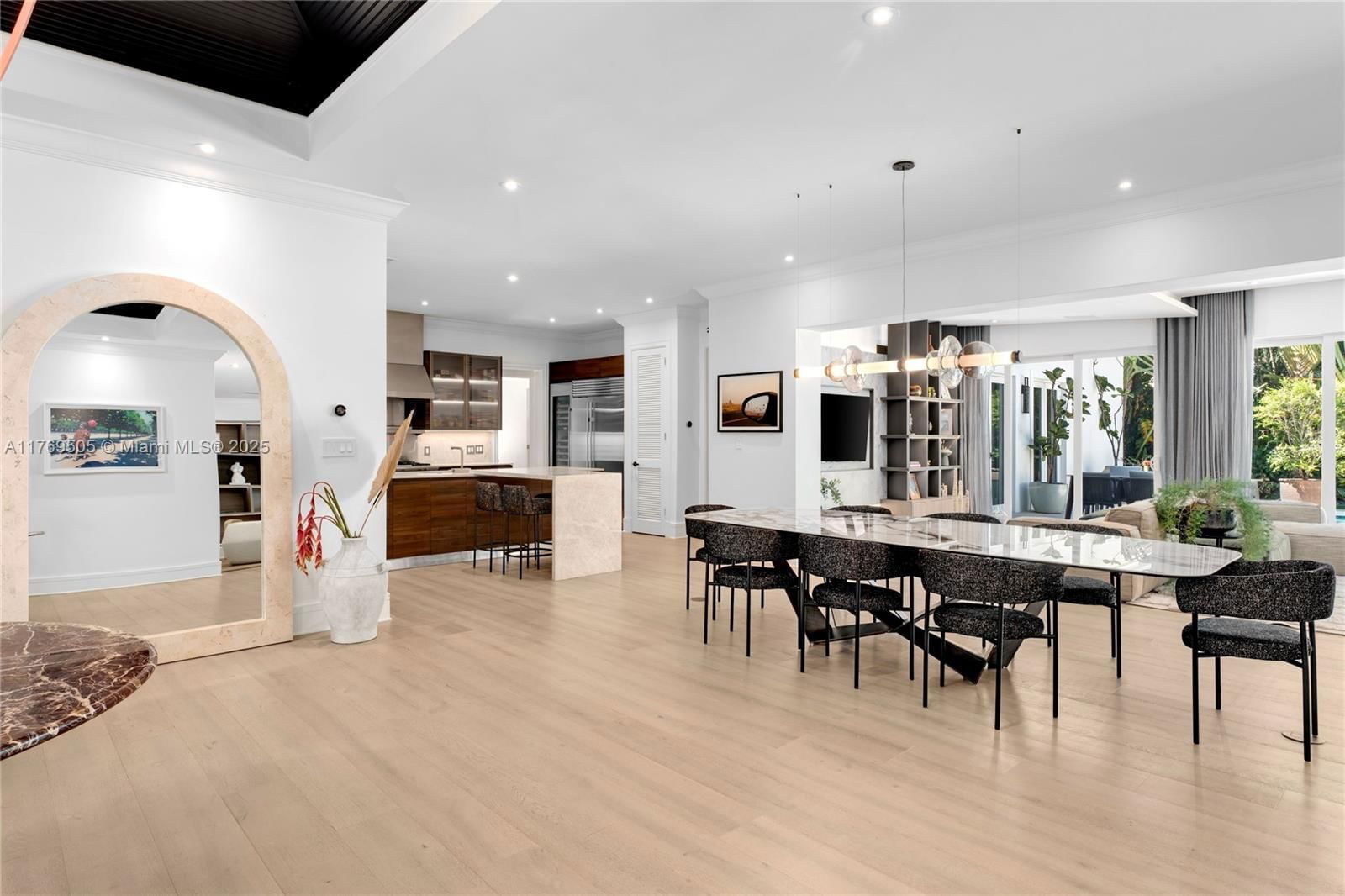 Real estate property located at 6626 Pinetree Ln, Miami-dade, La Gorce Island, Miami Beach, FL