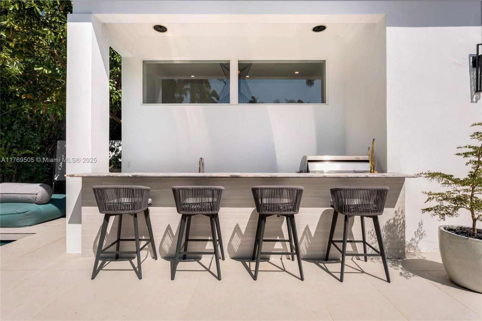 Real estate property located at 6626 Pinetree Ln, Miami-dade, La Gorce Island, Miami Beach, FL