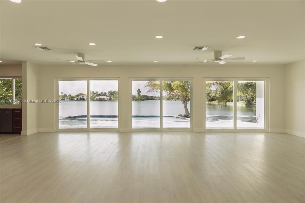 Real estate property located at 2255 207th St, Miami-dade, Highland Lakes East, Miami, FL